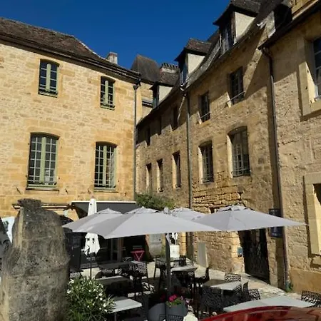 Le Duo Cite Medieval * Sarlat-la-Canéda