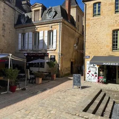 Le Duo Cite Medieval Sarlat-la-Canéda